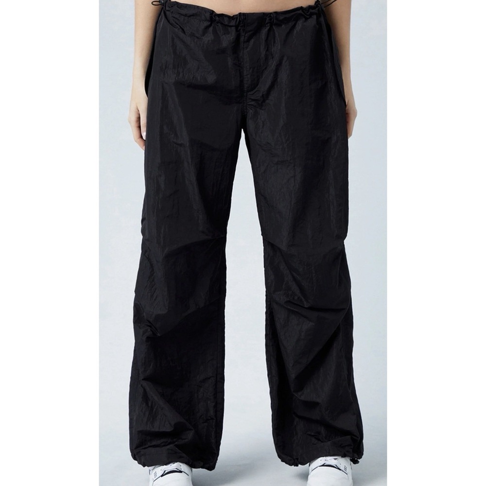 Pacsun Shine Low Rise Parachute Pants Size Large